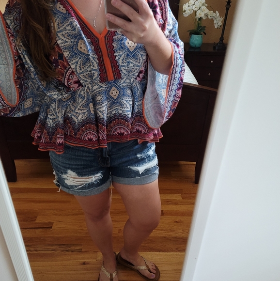 Boho Flutter Sleeve Blouse - Picture 3 of 9